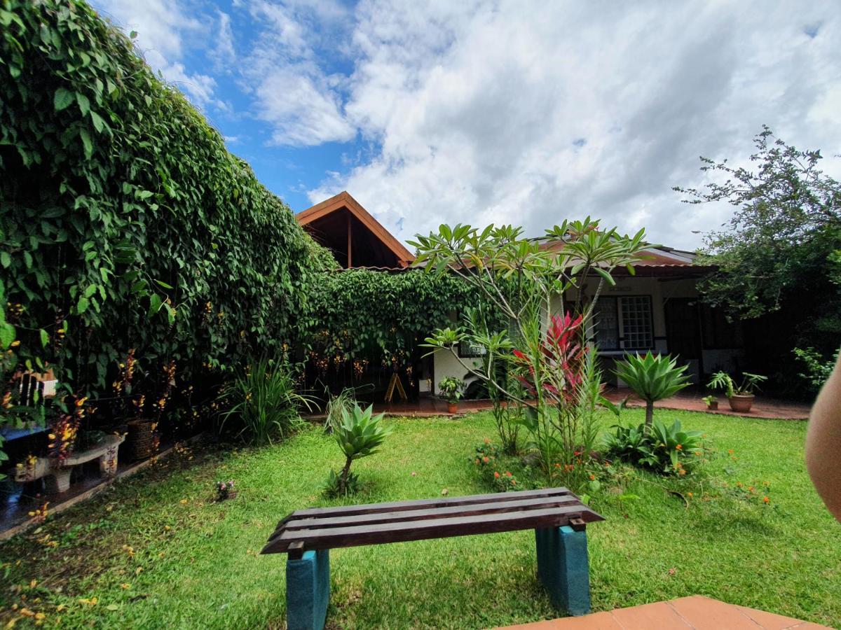 Turrialba Bed & Breakfast Eksteriør bilde